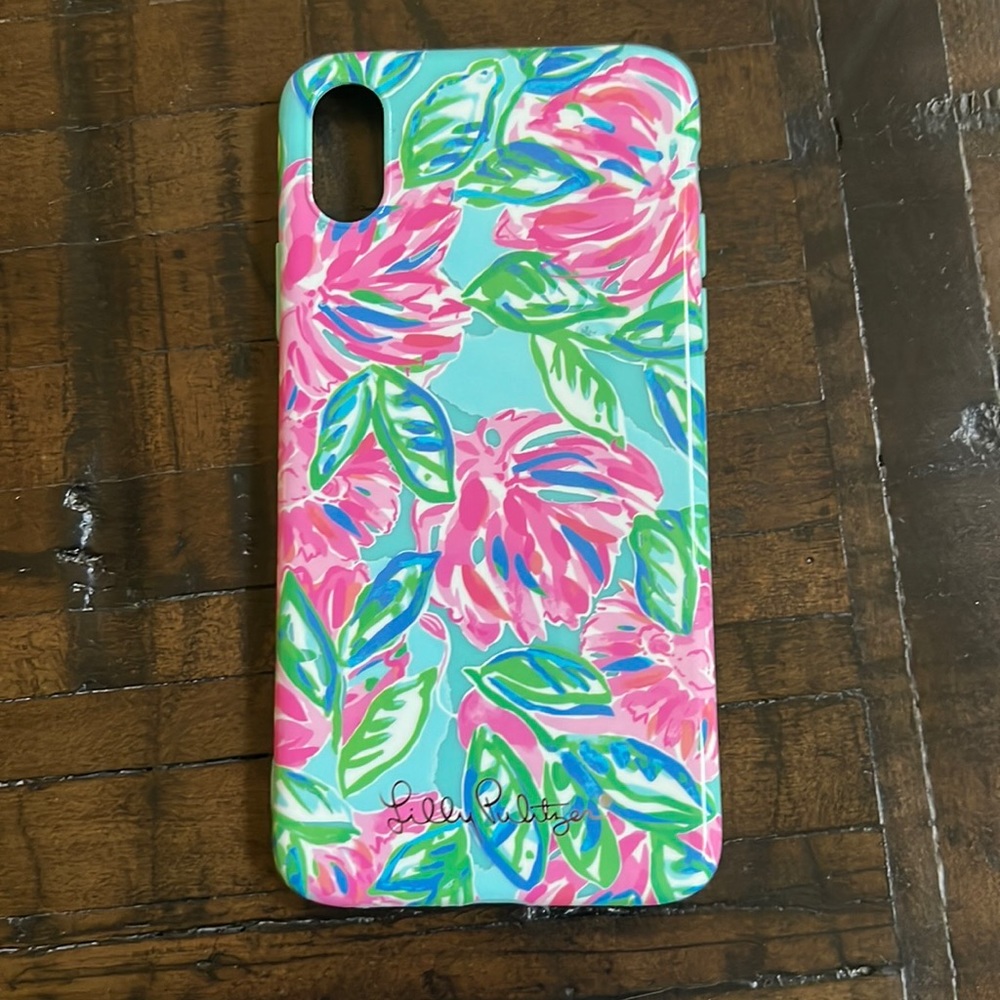 Lilly Pulitzer phone case for iPhone X.